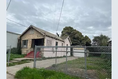 1024 50th Ave, Oakland, CA 94601 - Photo 3