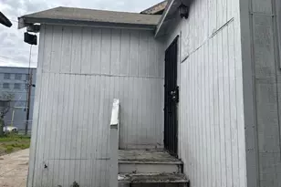 1024 50th Ave, Oakland, CA 94601 - Photo 13