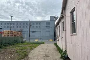 1024 50th Ave, Oakland, CA 94601 - Photo 15