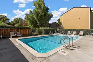 1060 Oak Grove Rd, Concord, CA 94518 - Photo 23