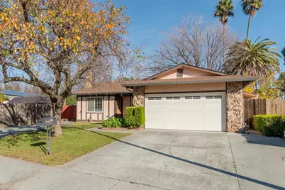 815 La Cruz Ln, Vacaville, CA 95687 - Photo 3