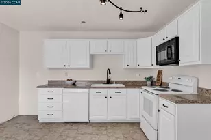 4141 Rita Dr, Martinez, CA 94553 - Photo 11