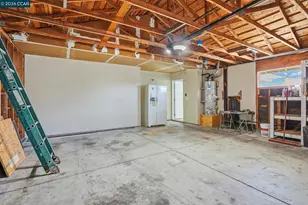 834 Coral Ridge Cir, Rodeo, CA 94572 - Photo 27