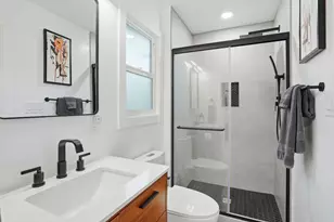 6470 Ascot Dr, Oakland, CA 94611 - Photo 23