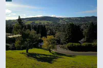 336 Merrilee Pl, Danville, CA 94526 - Photo 3