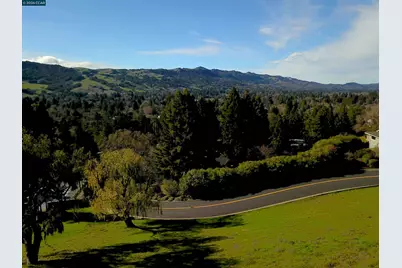 336 Merrilee Pl, Danville, CA 94526 - Photo 1