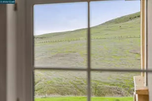 2149 Saddlebred Dr, Fairfield, CA 94534 - Photo 31