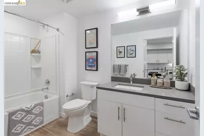 260 Brooklyn Basin Way #519, Oakland, CA 94606 - Photo 25
