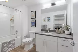 260 Brooklyn Basin Way, Oakland, CA 94606 - Photo 25