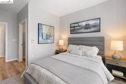 260 Brooklyn Basin Way #519, Oakland, CA 94606 - Photo 23