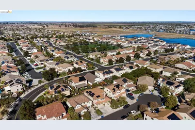 115 Tennyson Ct, Discovery Bay, CA 94505 - Photo 29