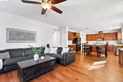 115 Tennyson Ct, Discovery Bay, CA 94505 - Photo 5