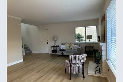 402 Olympus #7, Hercules, CA 94547 - Photo 5