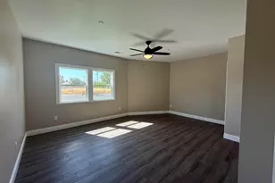 130 McGregor St, Merced, CA 95341 - Photo 9