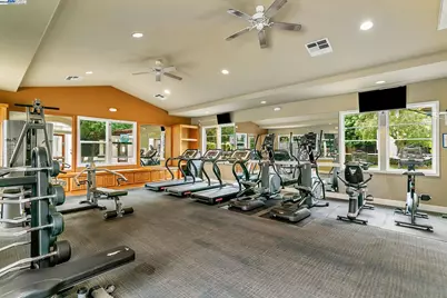 700 Abel St #411, Milpitas, CA 95035 - Photo 27