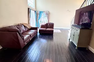 7546 Rolling Hills Cir, Dublin, CA 94568 - Photo 17