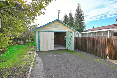 181 Lewelling Blvd, San Lorenzo, CA 94580 - Photo 29