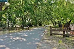 35 Danville Oak Pl, Danville, CA 94526 - Photo 35