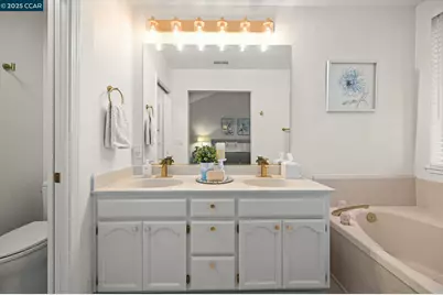 35 Danville Oak Place, Danville, CA 94526 - Photo 17