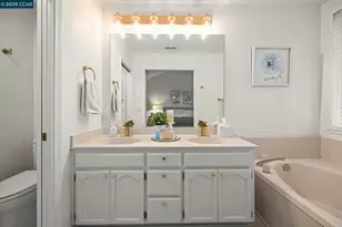 35 Danville Oak Pl, Danville, CA 94526 - Photo 17