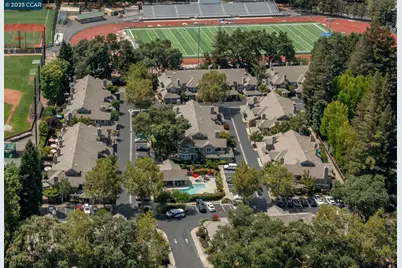 35 Danville Oak Place, Danville, CA 94526 - Photo 5