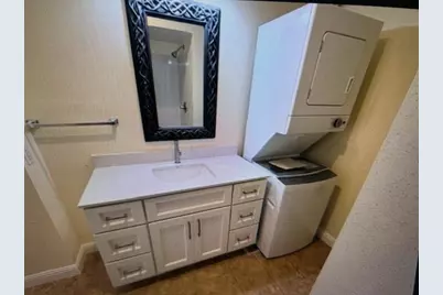 5451 Roundtree Pl, Concord, CA 94521 - Photo 7