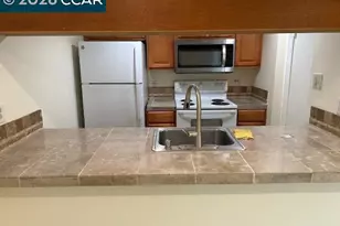 5451 Roundtree Pl, Concord, CA 94521 - Photo 7