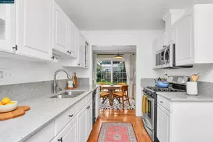 3818 Village Rd, Concord, CA 94519 - Photo 9