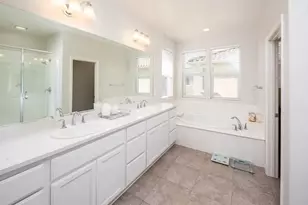 252 Lasata Dr, Tracy, CA 95377 - Photo 13