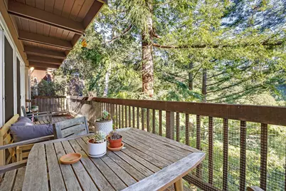 5982 Ascot Dr, Oakland, CA 94611 - Photo 9