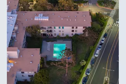 7 Commodore Dr #355, Emeryville, CA 94608 - Photo 35