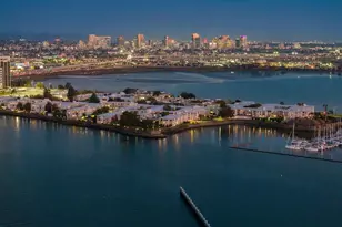 7 Commodore Dr, Emeryville, CA 94608 - Photo 37