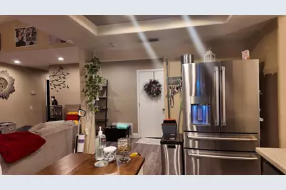 1585 Pebblewood Dr, Sacramento, CA 95833 - Photo 13