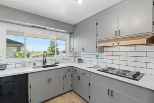 2724 Benedict Dr, San Leandro, CA 94577 - Photo 7