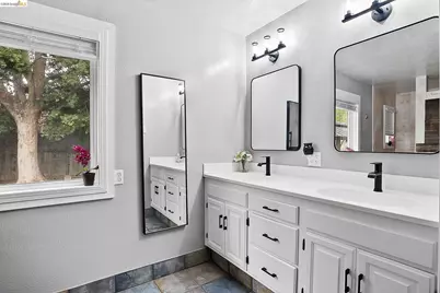 51 Cunha Ct, Oakley, CA 94561 - Photo 25