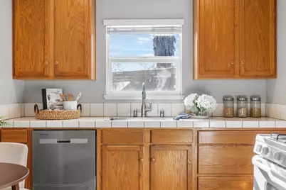 3975 Wilson Ave, Castro Valley, CA 94546 - Photo 13