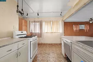 107 Adria Dr, Pleasant Hill, CA 94523 - Photo 11