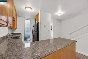 1470 Creekside Dr, Walnut Creek, CA 94596 - Photo 3