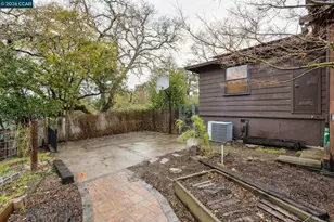 411 La Vista Rd, Walnut Creek, CA 94598 - Photo 43