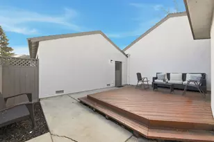 842 Erickson Ln, Foster City, CA 94404 - Photo 39