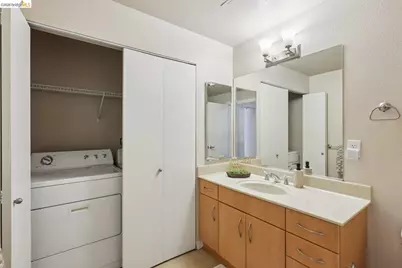 1511 Jefferson St #Unit TH11, Oakland, CA 94612 - Photo 19