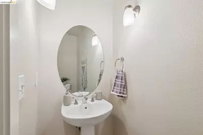 1511 Jefferson St #Unit TH11, Oakland, CA 94612 - Photo 15