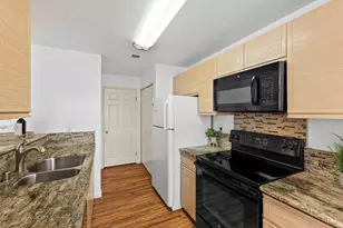 8185 Mountain View Dr, Pleasanton, CA 94588 - Photo 27