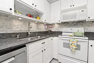 1031 Spring Valley Common, Livermore, CA 94551 - Photo 13