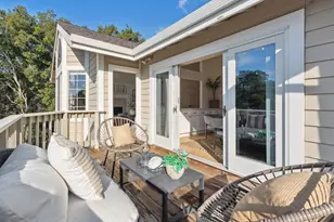 1715 Alhambra Ln, Oakland, CA 94611 - Photo 15