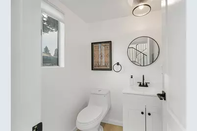 20115 Redwood Rd #9, Castro Valley, CA 94546 - Photo 27