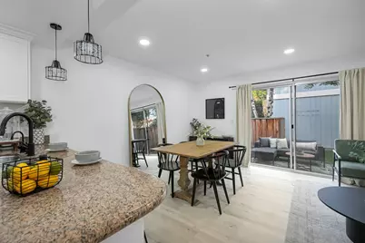 20115 Redwood Rd #9, Castro Valley, CA 94546 - Photo 15