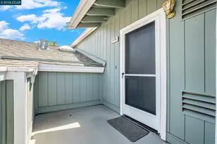 1126 Maywood Ln, Martinez, CA 94553 - Photo 3