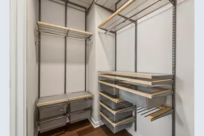 9 Ealing Ln, Oakland, CA 94608 - Photo 19