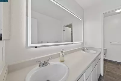 155 Headlands Ct, Sausalito, CA 94965 - Photo 29